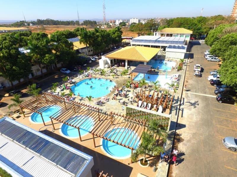 Resort Internacional Diroma Caldas Novas Exteriör bild